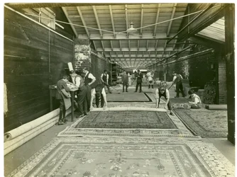 Endkontrolle, Teppichfabrik, 1923